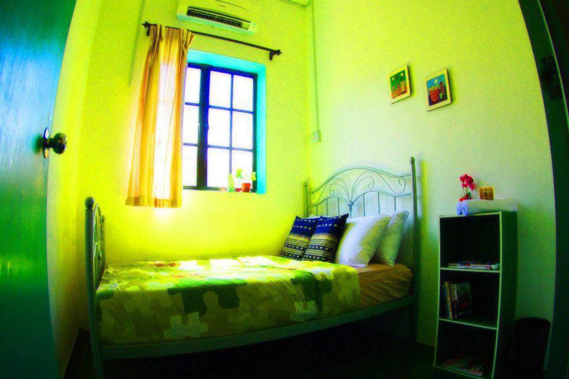 Hostel The Jiong House Malacca Exterior foto